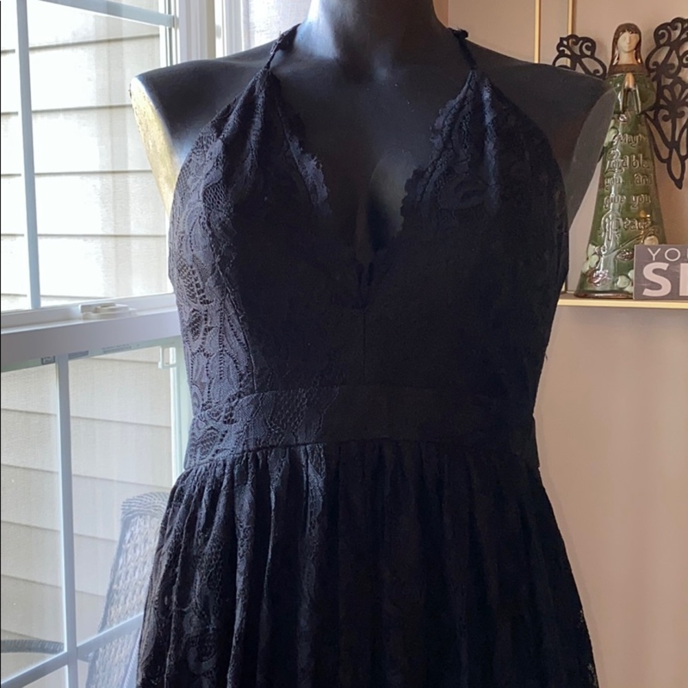 A black lace dress